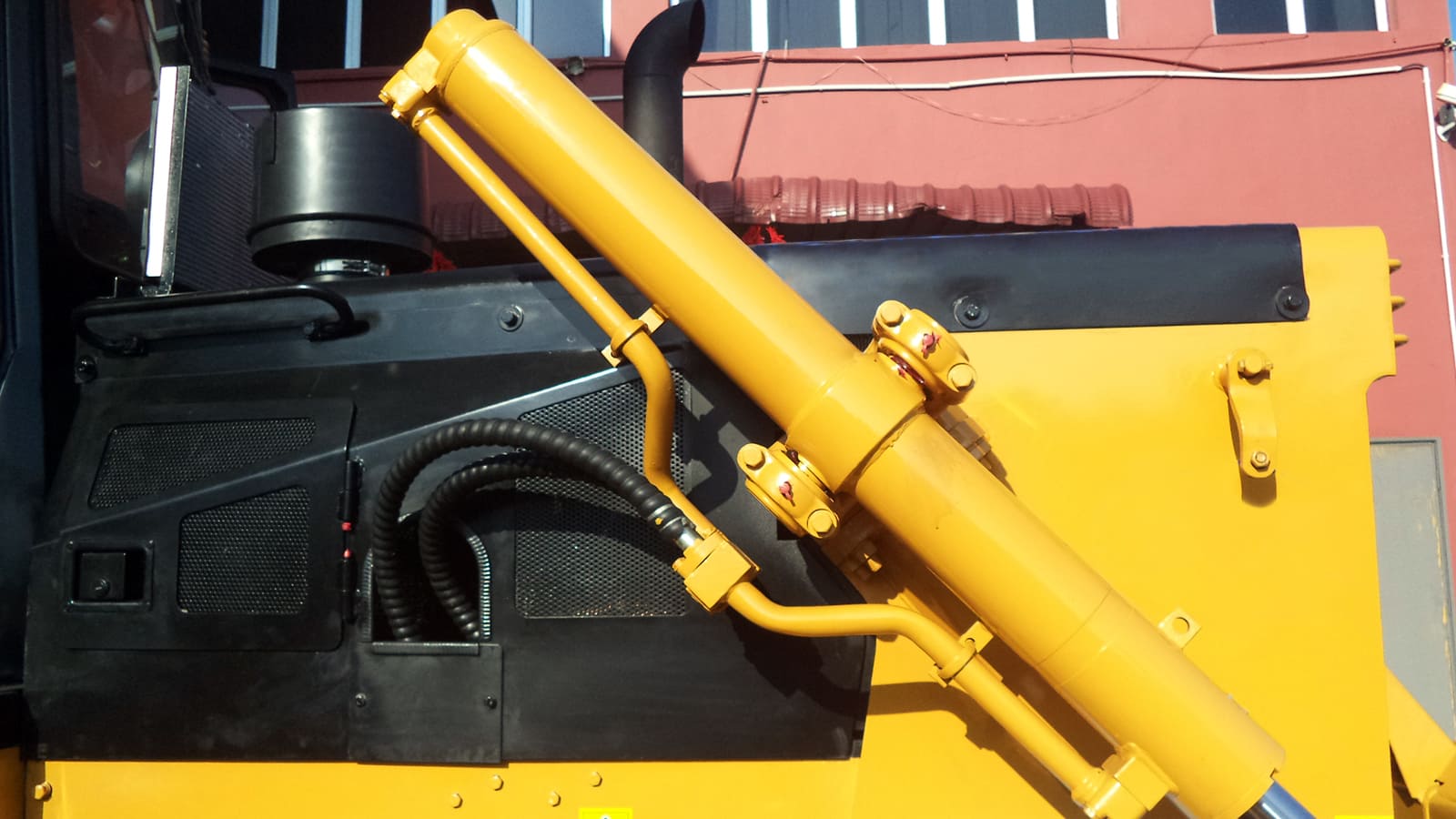 XG4161L bulldozer straight tilt shovel