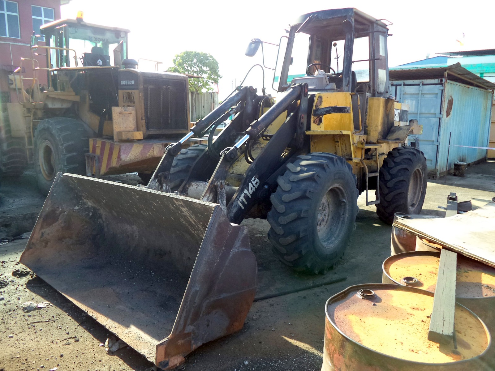 Used CATERPILLAR CAT IT14B Wheel Loader For Sale & Rent in Malaysia