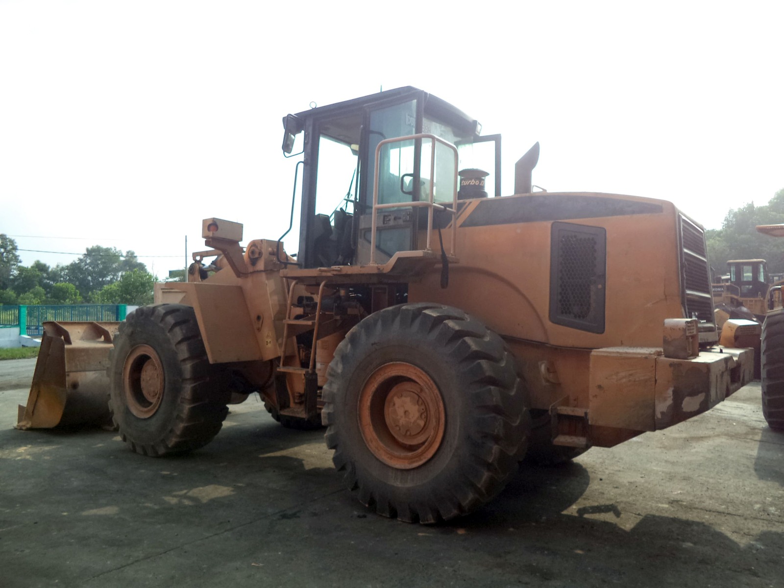 Used LIUGONG CLG856 Wheel Loader For Sale & Rent in Malaysia